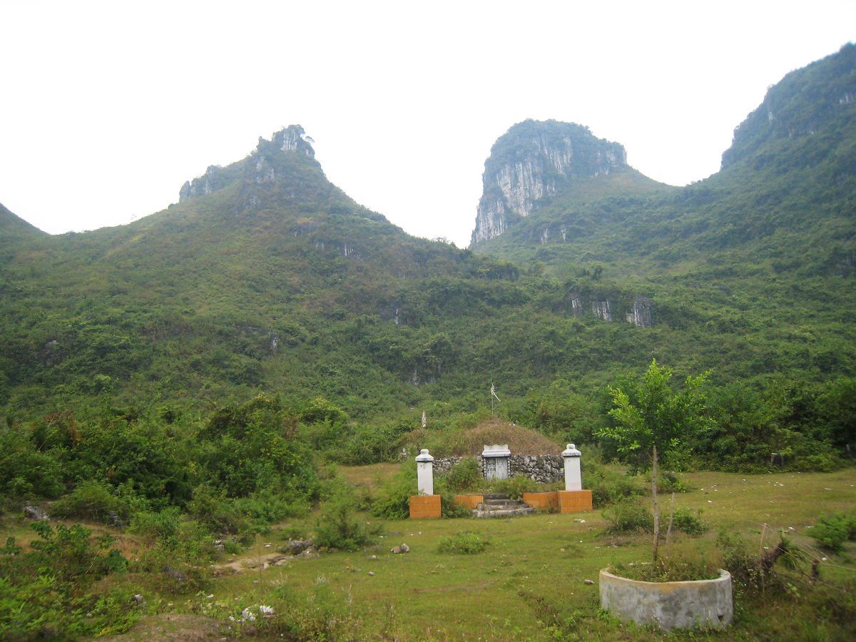 农村土葬风水怎么选墓地