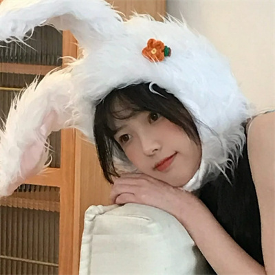 ԪɰĳƯŮͷ