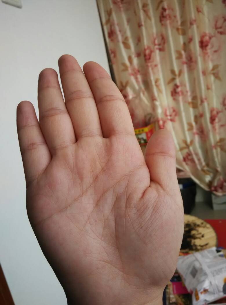 女人手相算命:女人手相看命运图解