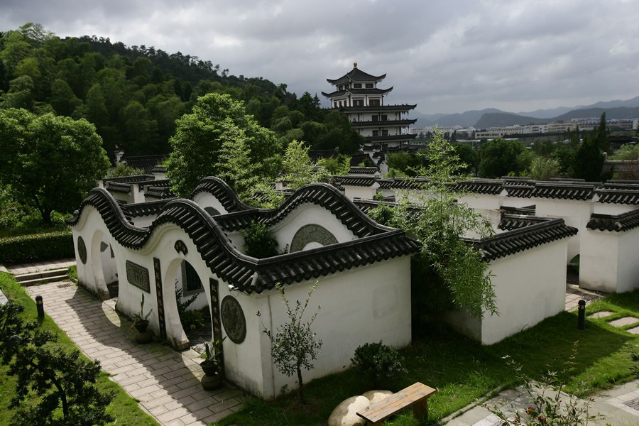 什么叫阴宅 阴宅是指死人葬墓
