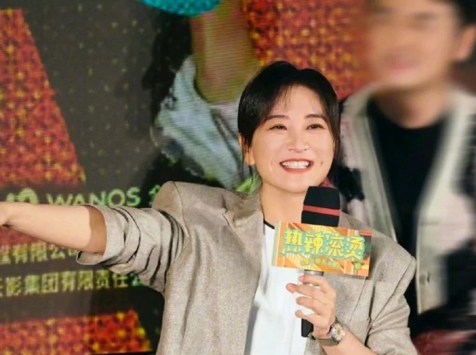 贾玲高情商回应催婚