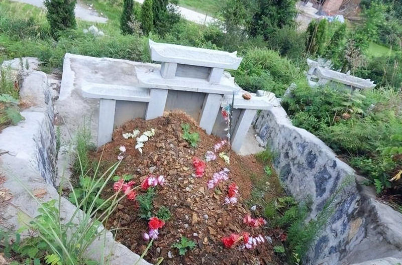 如何看墓地风水 如何看墓地风水位置