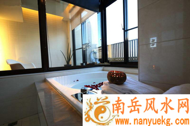 周润发喜剧王电影国语周润发出演的电影有哪 周润发喜剧王电影国语周润发出演的电影有哪