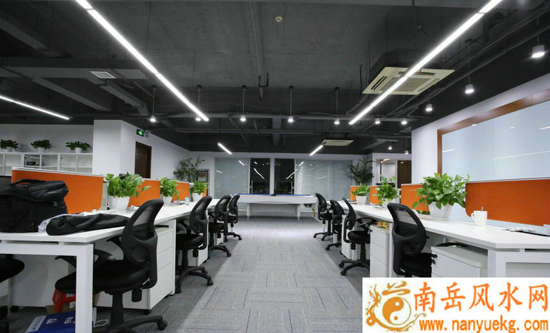 �Ϻ�85��ү��־⳪�� ��Σ����50�����˭����