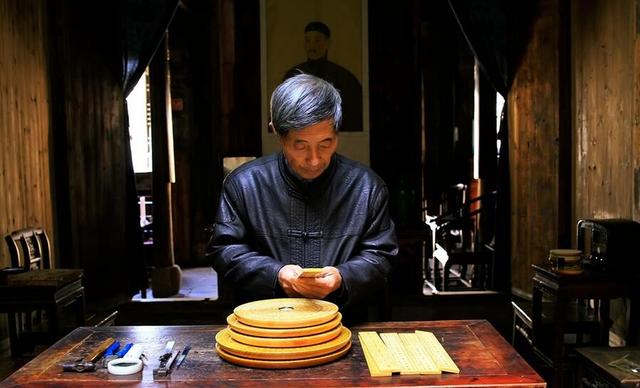 С�����Ƽ��ײ�ѯ���������׼ȷ��ӳ���ƺ���ļ�����