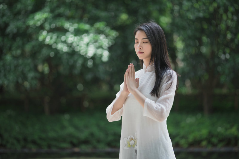 美国白人女明星嫁黑人为什么白人美女都爱嫁 美国白人女明星嫁黑人为什么白人美女都爱嫁