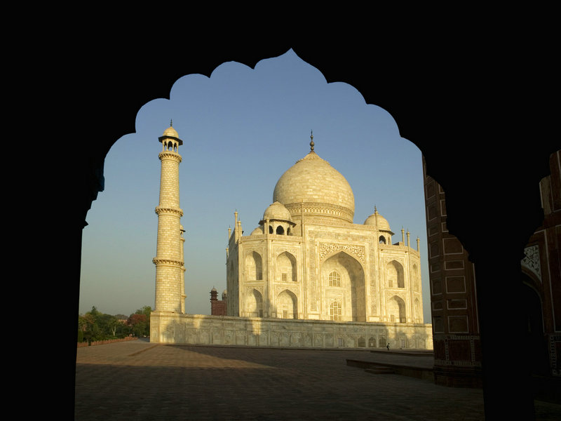 2025年1月2日五行穿衣颜色指南 2025年1月2日五行穿衣颜色指南