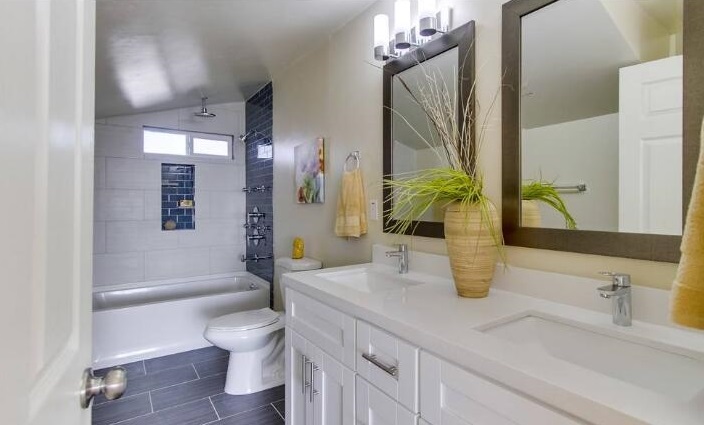 ����װ��ʲô��ɫ��ˮ��