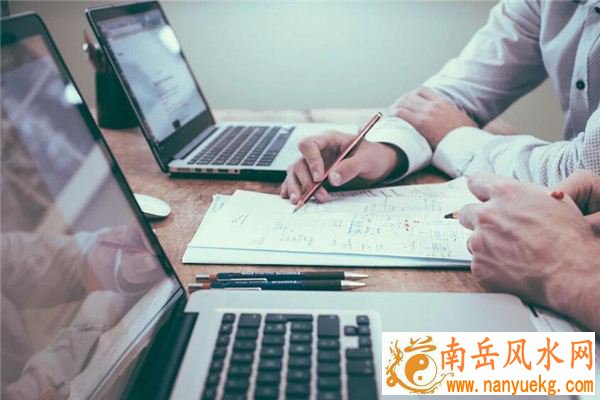 楚辞诗经取名男孩名字有内涵美好寓意的 楚辞诗经取名男孩名字有内涵美好寓意的