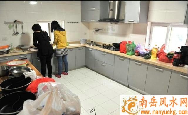 2025年9月10日财神方位查询来啦 2025年9月10日财神方位查询来啦