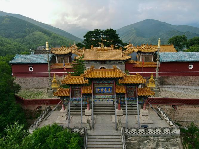 在网上查自己车牌号吉凶的时候应该特别小心以免影响自己的运势和生活状态呢 在网上查自己车牌号吉凶的时候应该特别小心以免影响自己的运势和生活状态呢