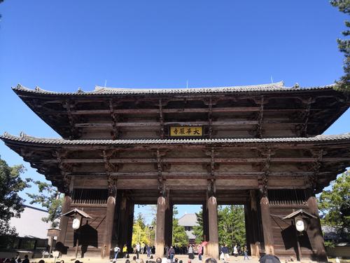 财神灵签9签解签_配偶外貌英俊潇洒(财神灵签9签解签的配偶外貌有特色呢) 财神灵签9签解签_配偶外貌英俊潇洒(财神灵签9签解签的配偶外貌有特色呢)